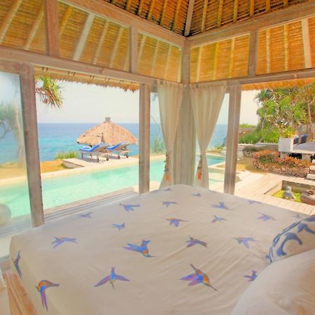 Villa Lumba Lumba - Oceanfront & Spectacular View! Lembongan Kültér fotó
