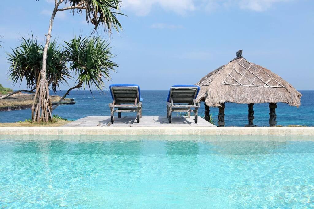 Villa Lumba Lumba - Oceanfront & Spectacular View! Lembongan Kültér fotó
