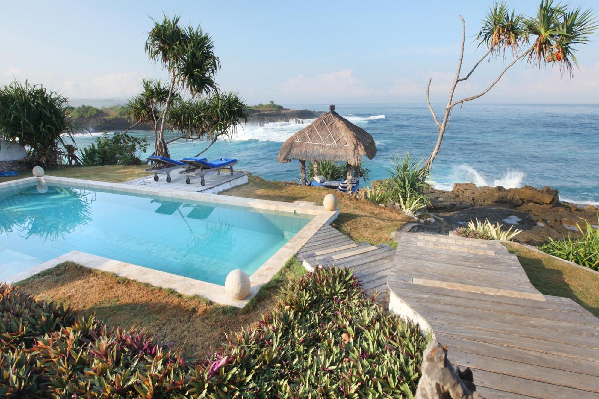 Villa Lumba Lumba - Oceanfront & Spectacular View! Lembongan Kültér fotó